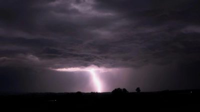 Auch im Allgäu gab es Gewitter mit Blitzschlag. (Foto: Karl-Josef Hildenbrand/dpa)