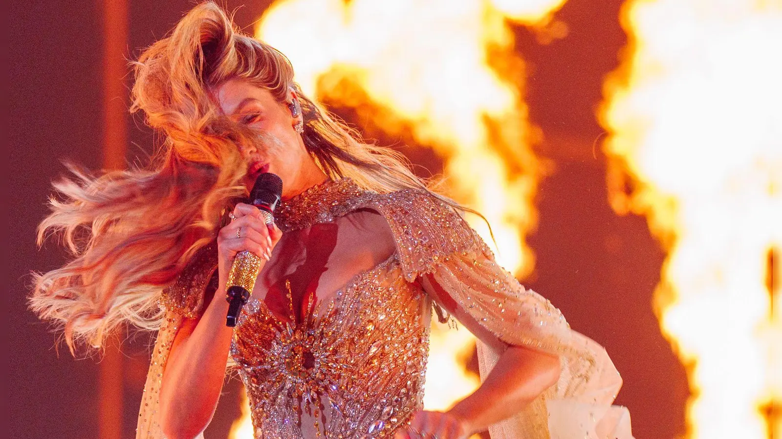 Delta Goodrem aus Australien mit dem Titel „Eclipse“ gehört zu den Favoriten (Archivbild von der Probe). (Foto: Jens Büttner/dpa)