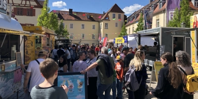 Die volle Reitbahn: Das Streetfood-Festival im vergangenen Jahr war ein Erfolg. (Archivfoto: Florian Pöhlmann)