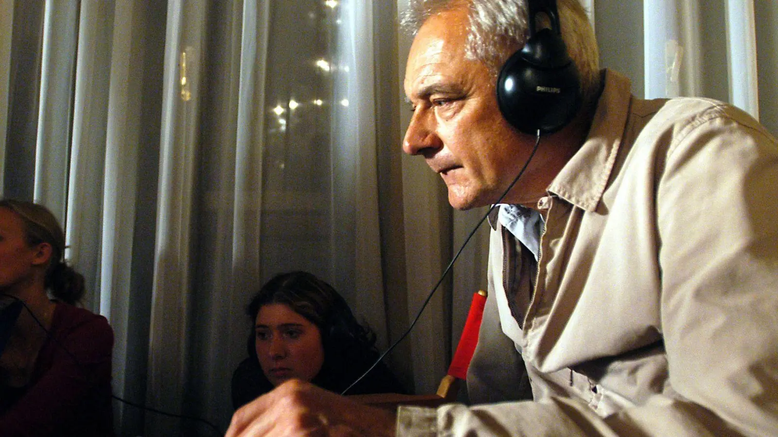 Sigi Rothemund bei Dreharbeiten in Venedig. (Foto: Hannibal Michael Hanschke/dpa/Archivbild)