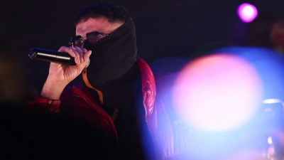 Der Rapper Haftbefehl bei einem Auftritt. (Archivbild) (Foto: Hannes P. Albert/dpa)