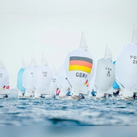 Kiel hat mit der Kieler Woche mehrfach seine Befähigung zur Austragung internationaler Regatten bewiesen. (Archivbild) (Foto: Sascha Klahn/dpa)