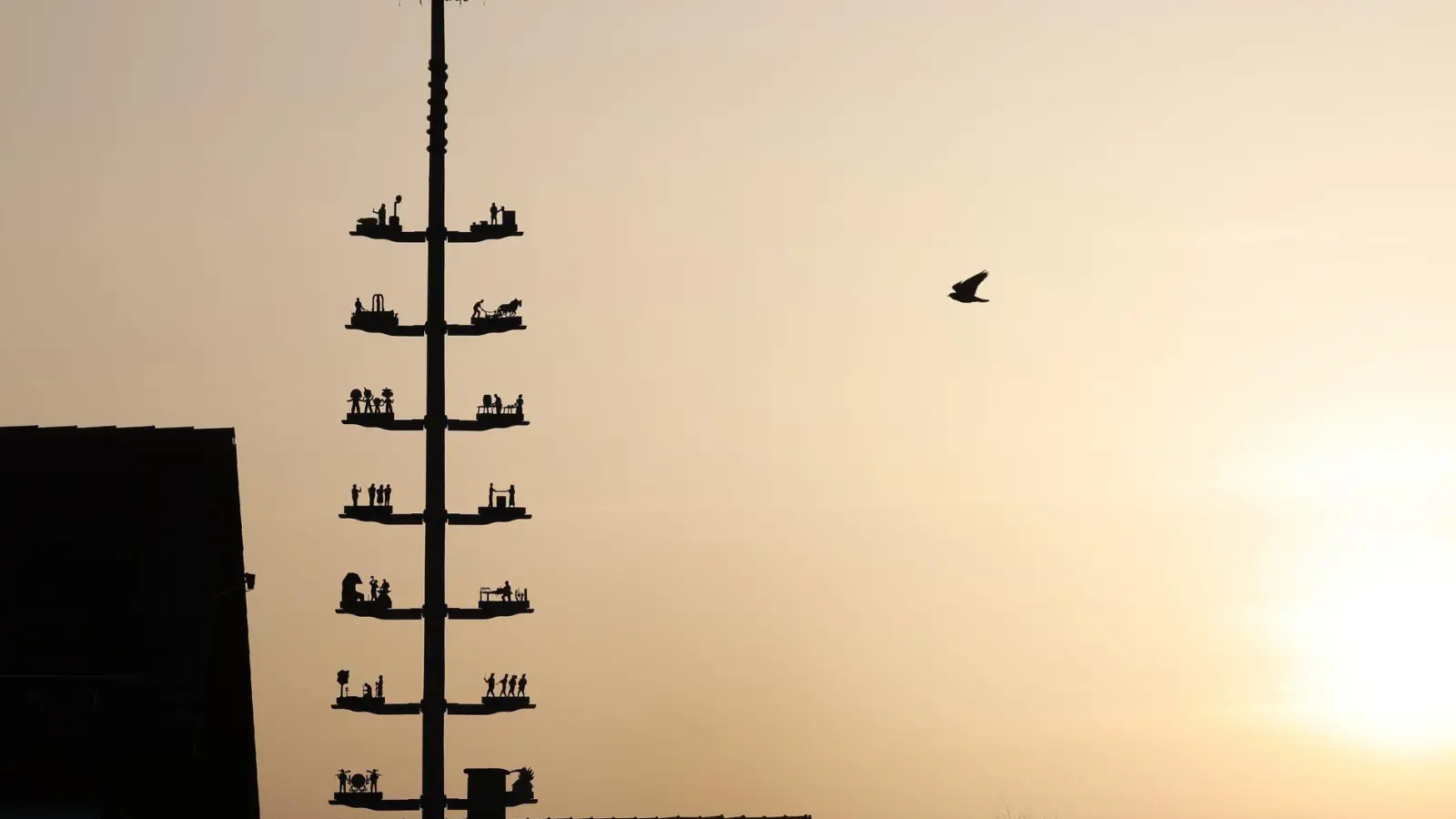 Saharastaub sorgt derzeit für einen milchig-trüben Himmel.  (Foto: Karl-Josef Hildenbrand/dpa)