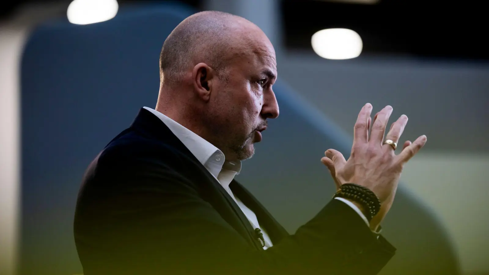 Für CSU-Landesgruppenchef Hoffmann gehören harte Auseinandersetzung in einer Koalition dazu.  (Foto: Christoph Soeder/dpa)