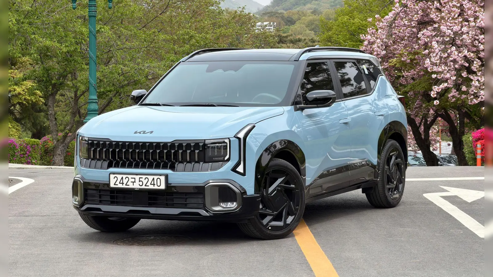 SUV für die Kompaktklasse: Der Kia Seltos soll ab Sommer auf den deutschen Markt kommen. (Foto: Thomas Geiger/dpa-tmn)
