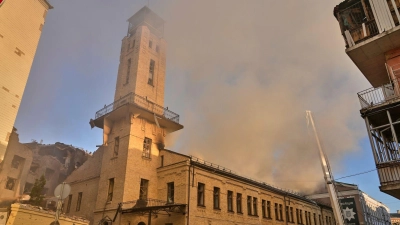 Die Ukraine verteidigt sich mit westlicher Hilfe seit mehr als vier Jahren gegen den russischen Angriffskrieg. (Foto: Efrem Lukatsky/AP/dpa)