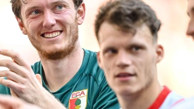 Michael Gregoritsch zeigt sich beim FC Augsburg gleich wieder treffsicher. (Archivbild) (Foto: Harry Langer/dpa)
