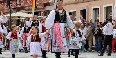 Ein Fest für alle Generationen soll der Heimattag der Siebenbürger Sachsen in Dinkelsbühl werden. Am kommenden Pfingstwochenende werden Tausende Besucherinnen und Besucher erwartet. (Foto: Martina Haas)
