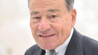 Eine neue Biografie widmet sich dem früheren Trigema-Chef. (Archivbild)  (Foto: Bernd Weißbrod/dpa)