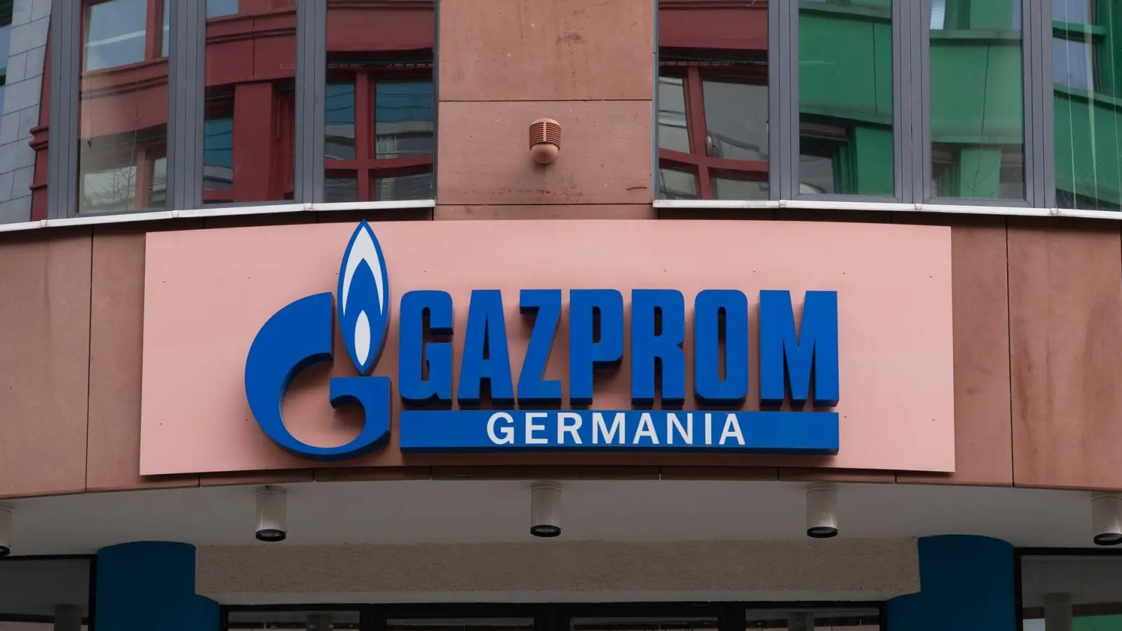 Gazprom Germania wurde 2022 verstaatlicht. (Archivbild) (Foto: Paul Zinken/dpa)