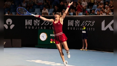 Laura Siegemund nach 0:6 im ersten Satz eine Runde weiter (Foto: Frank Molter/dpa)