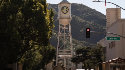 Warner Bros. ist ein Hollywood-Urgestein. (Archivbild) (Foto: Jae C. Hong/AP/dpa)