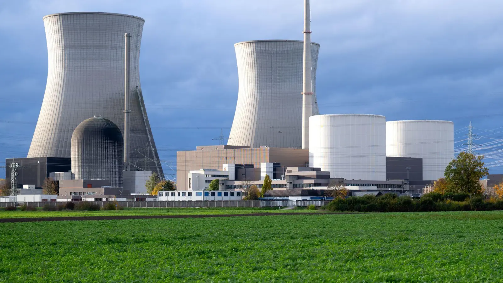 In Deutschland wurden alle Atomkraftwerke abgeschaltet. Dieses hier stand in Bayern. (Archivbild) (Foto: Sven Hoppe/dpa)