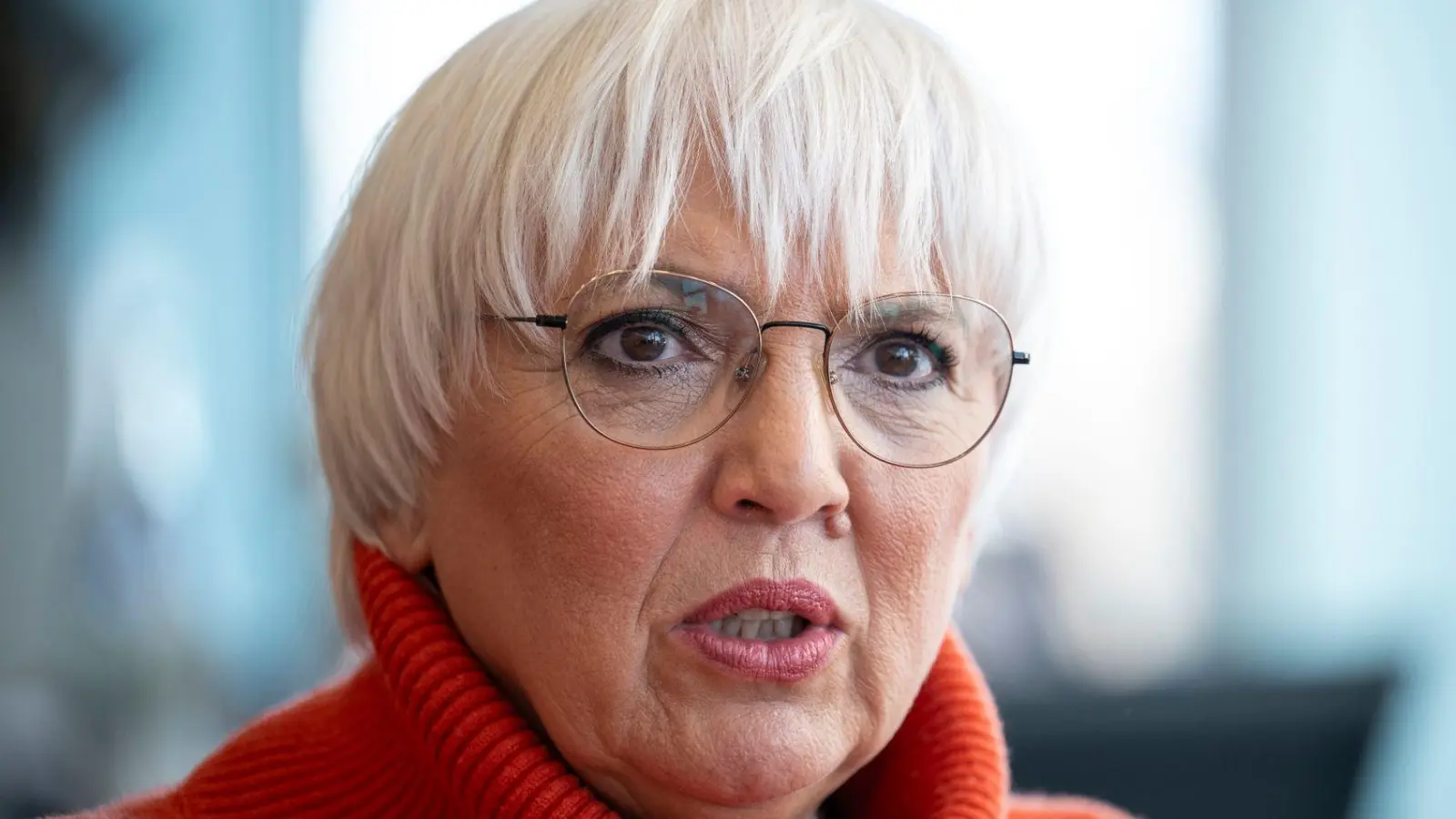 Kulturstaatsministerin Claudia Roth kann sich vorstellen, den Kulturpass auch auf europäischer Ebene einzuführen. (Foto: Hannes P Albert/dpa)