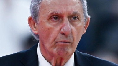 Svetislav Pesic kassierte mit Bayern bei seinem ehemaligen Team Barcelona eine deutliche Pleite. (Archivbild) (Foto: Sven Hoppe/dpa)