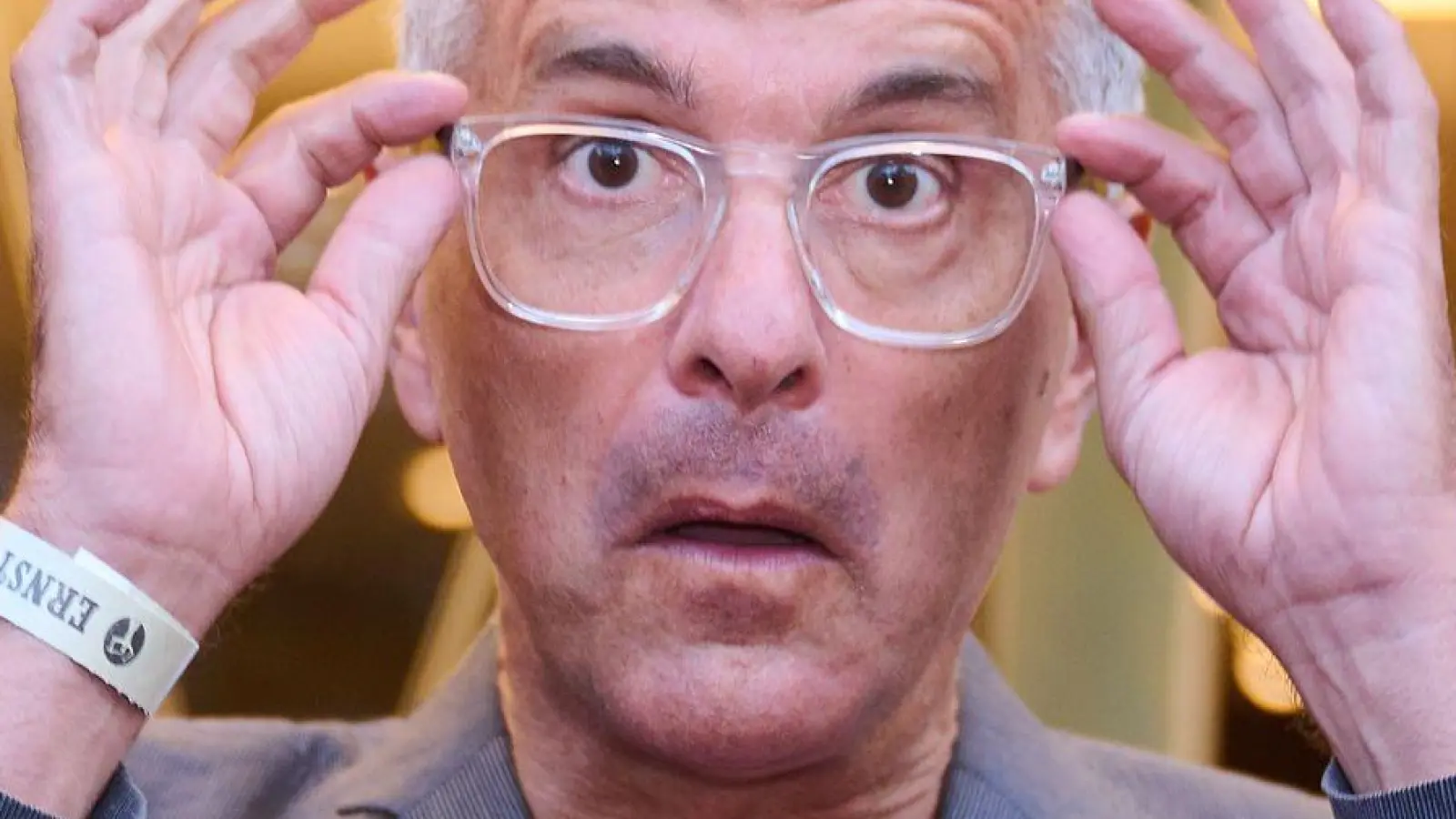 Christoph Maria Herbst kann Parallelen zwischen seiner Figur Bernd Stromberg und Bundeskanzler Friedrich Merz erkennen. (Archivbild) (Foto: Annette Riedl/dpa)