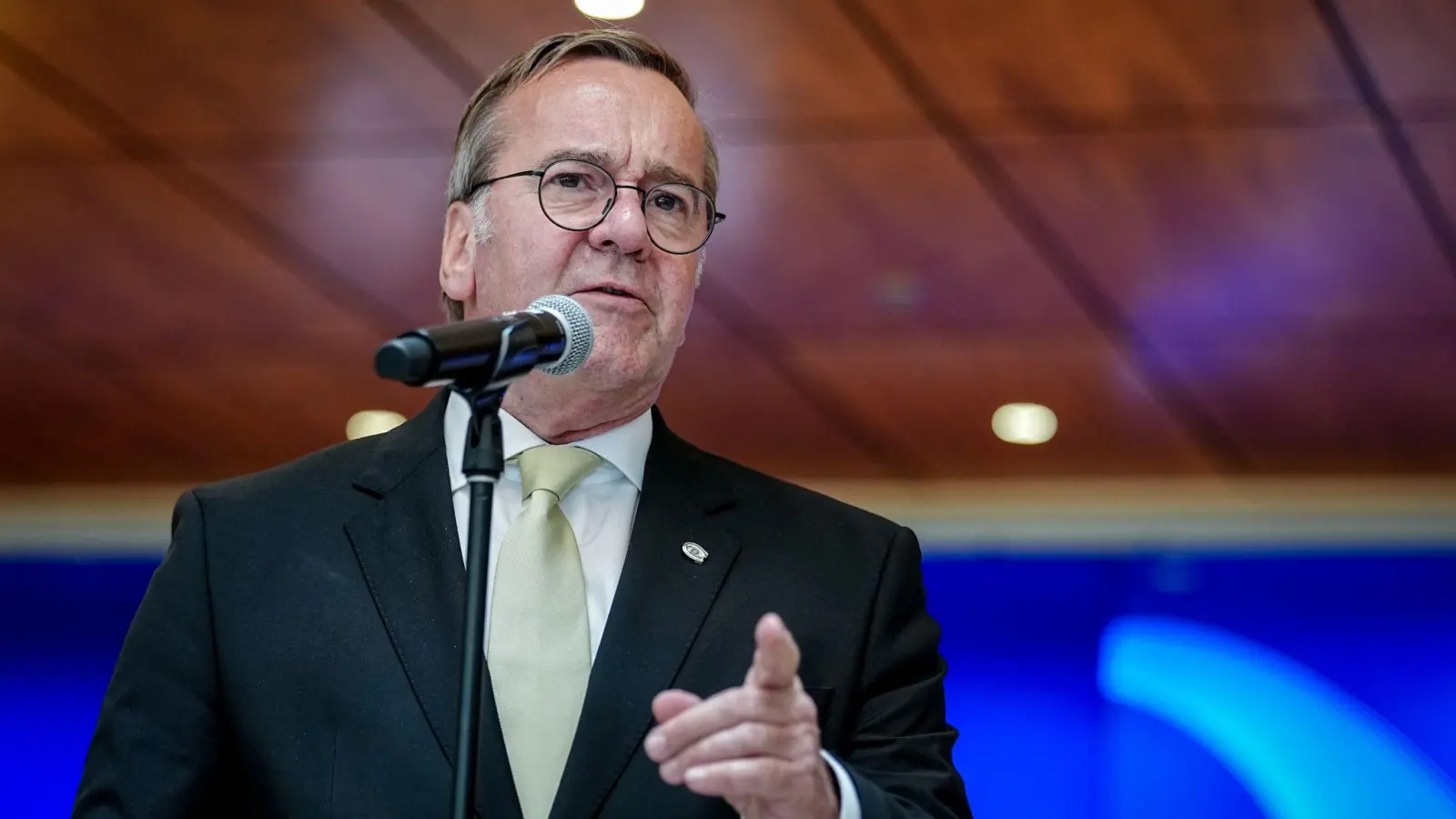Verteidigungsminister Pistorius bei Pressekonferenz in Kanada. (Foto: Kay Nietfeld/dpa)