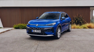 Der neue VW T-Roc startet mit frischem Design, mehr Platz und moderner Technik in die zweite Generation. (Foto: Volkswagen AG/dpa-tmn)