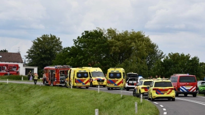 Vier Menschen kamen bei dem Unfall ums Leben, darunter drei Kinder. (Foto: ---/PROVICOM/ANP/dpa)