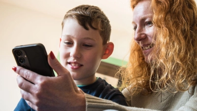 Family Link: Google hat die Elternaufsicht für die Smartphones der Kids aktualisiert. (Foto: Christin Klose/dpa-tmn)