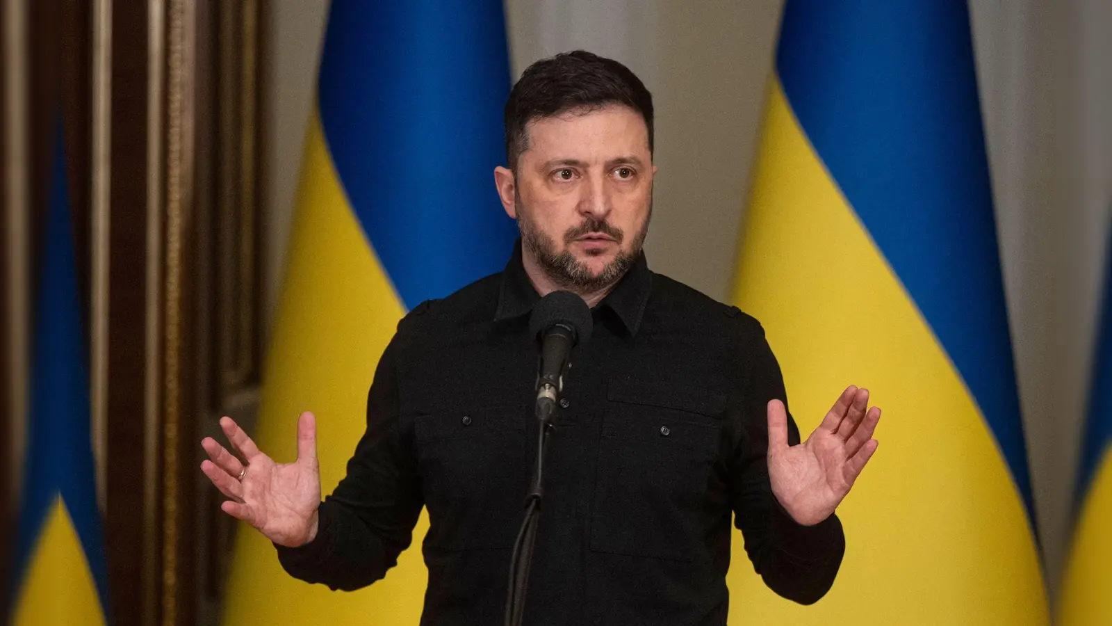 Der ukrainische Präsident Wolodymyr Selenskyj hat eine Waffenruhe angekündigt. (Archivbild) (Foto: Danylo Antoniuk/AP/dpa)