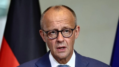Bundeskanzler Friedrich Merz steht nach dem Wahldebakel der CDU in Sachsen-Anhalt unter Druck. (Archivbild) (Foto: Christoph Soeder/dpa)