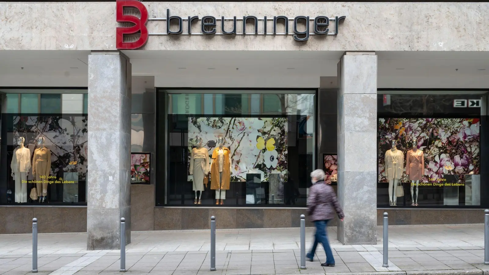 Das Modehaus Breuninger in Stuttgarts Innenstadt. (Foto: Marijan Murat/dpa)