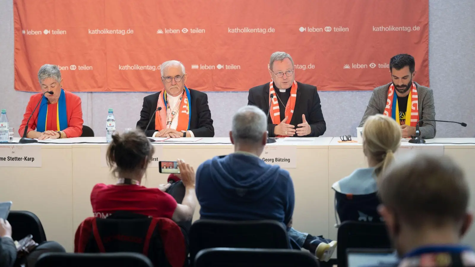 Beim Katholikentag waren in diesem Jahr deutlich weniger Teilnehmer vor Ort als bei der letzten Veranstaltung im Jahr 2018. (Foto: Marijan Murat/dpa)