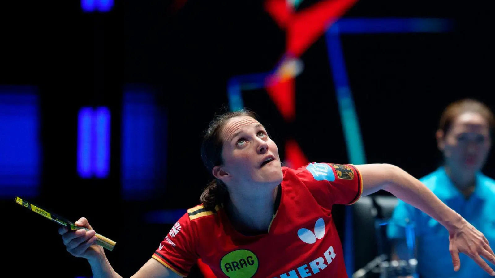 Sabine Winter verliert im WM-Halbfinale gegen die Japanerin Hina Hayata. (Foto: Jon Super/AP/dpa)
