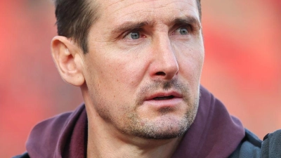 Freut sich auf Kaiserslautern: FCN-Trainer Klose. (Archivbild) (Foto: Daniel Karmann/dpa)