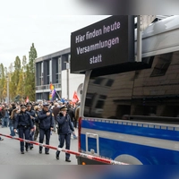 Auch in Nürnberg versammelten sich Menschen zu Jugendprotesten. (Foto: Pia Bayer/dpa)