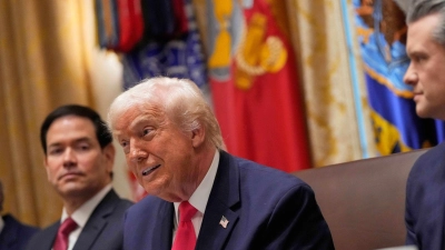 Trump sagt, nicht nur Venezuela könne angegriffen werden. (Foto: Julia Demaree Nikhinson/AP/dpa)