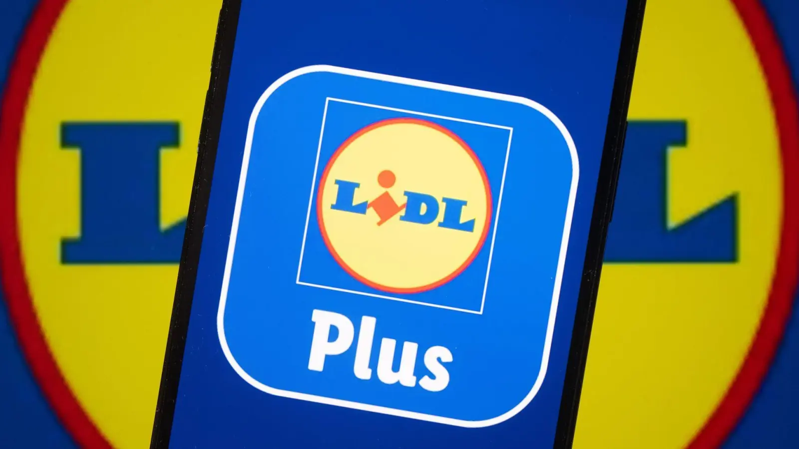 Der Rechtsstreit zwischen Verbraucherschützern und dem Discounter Lidl um die „Lidl Plus“-App geht in die nächste Runde. (Archivbild) (Foto: Sebastian Kahnert/dpa)
