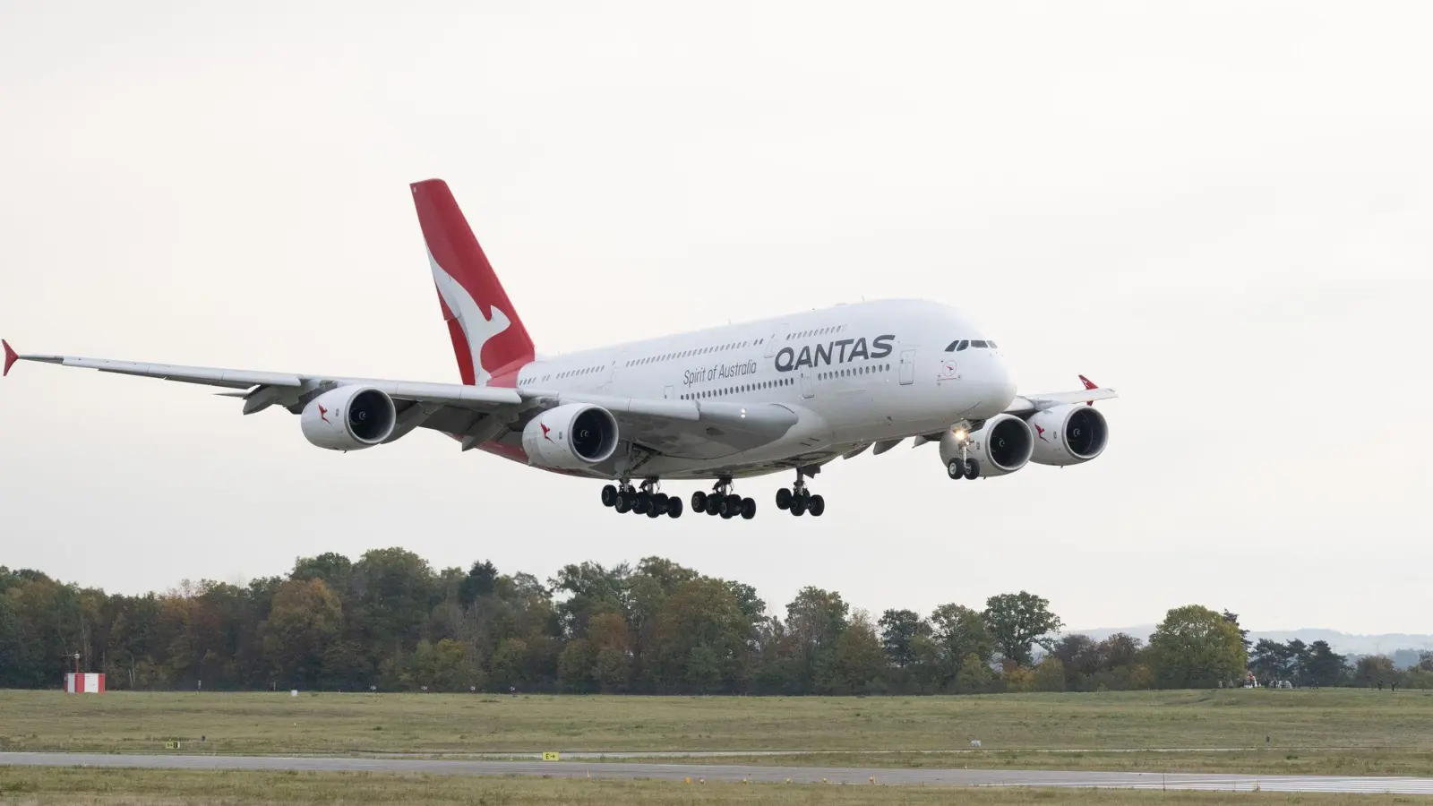 Millionen Kunden könnten von dem Cyberangriff betroffen sein. (Archivbild) (Foto: Sebastian Kahnert/dpa)