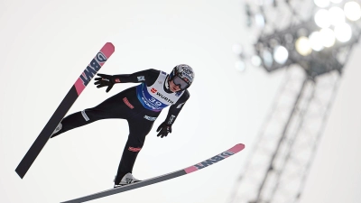 Verliert er nachträglich noch Gold? Norwegens Skispringer Marius Lindvik. (Foto: Georg Hochmuth/APA/dpa)