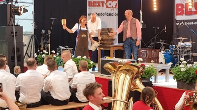 Bürgermeisterin Sandra Winkelspecht wird auch in diesem Jahr den Bieranstich vornehmen.  (Foto: Rainer Weiskirchen)