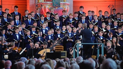 Der Windsbacher Knabenchor – hier bei einem Auftritt während der Bachwoche im vergangenen Jahr – gehört zu den Aushängeschildern des Landkreises im kulturellen Bereich. (Archivfoto: Jim Albright)