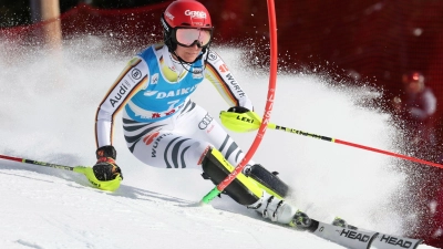 Lena Dürr aus Deutschland in Aktion. (Foto: Alessandro Trovati/AP)