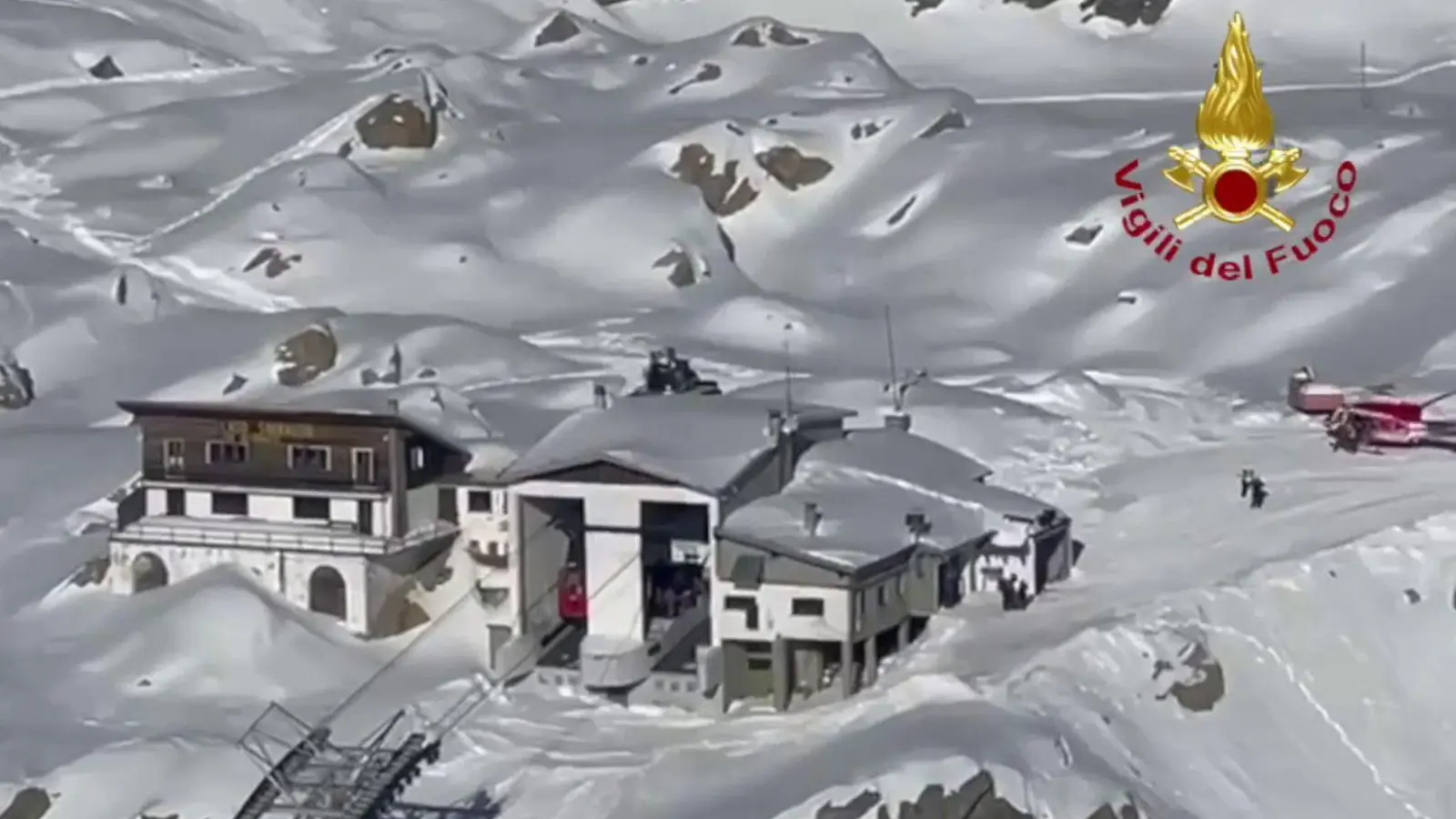 Die betroffene Seilbahn stammt ursprünglich aus dem Jahr 1962, war jedoch Anfang 2023 umfassend modernisiert worden. (Foto: -/Vigili del Fuoco/dpa)