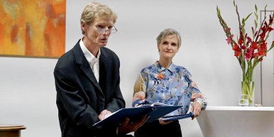 Bringen Gedichte von Erich Kästner mit Musik von Peter Tschaikowsky zusammen: Hartmut Scheyhing und Claudia Dölker. (Foto: Elke Walter)