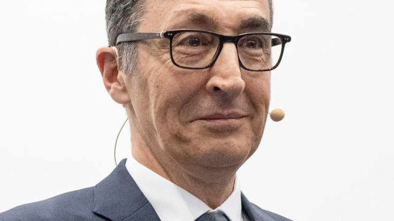 Müssen nach der Wahl aller Voraussicht nach miteinander regieren: Manuel Hagel und Cem Özdemir. (Archivbild) (Foto: Marijan Murat/dpa)