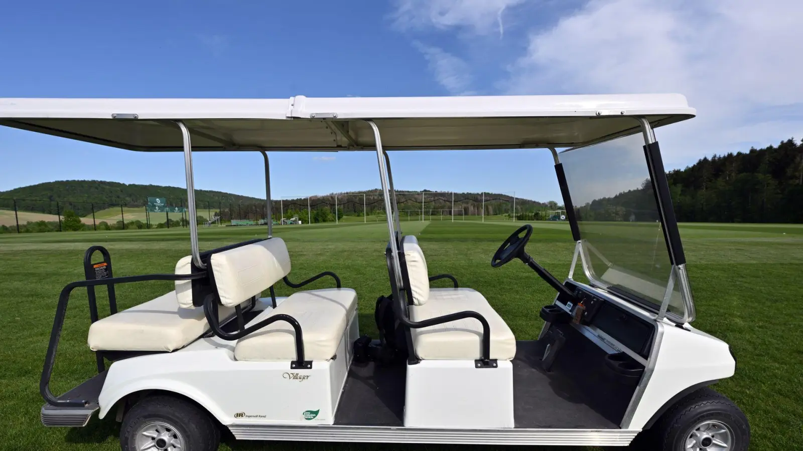 Der Fahrer des Golfcarts war betrunken. (Archivbild) (Foto: Martin Schutt/dpa)