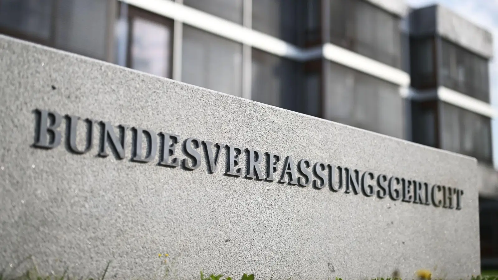 Karlsruhe hat einen Fall aus Berlin geprüft. (Archivbild) (Foto: Uli Deck/dpa)