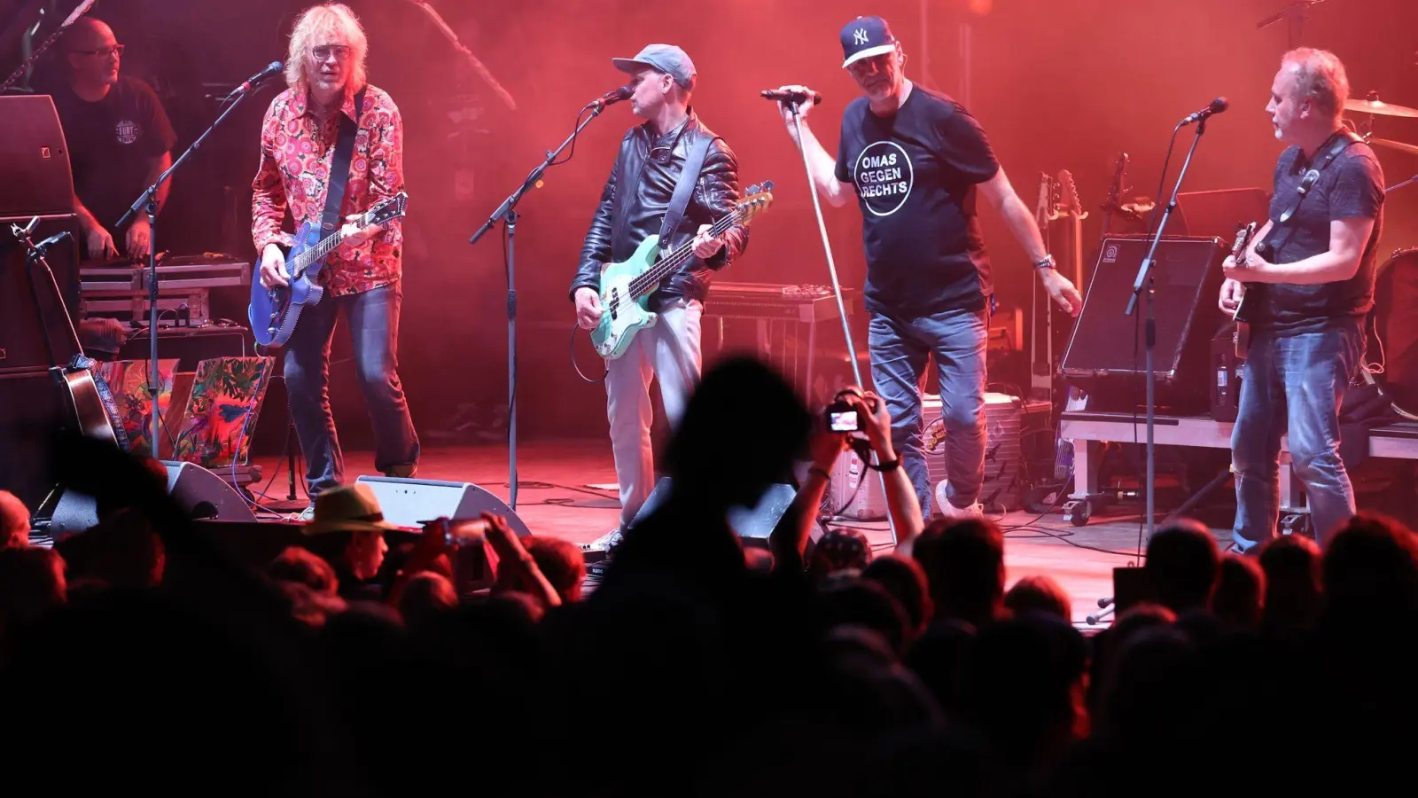 Fury in The Slaughterhouse aus Hannover kündigt eines Album und Konzert in der niedersächsischen Heimat an. (Archivbild)  (Foto: Bernd Wüstneck/dpa)