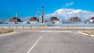 Das Kernkraftwerk Saporischschja steht im Südosten der Ukraine. Russische Truppen kontrollieren das Gebiet. (Foto: Uncredited/Russian Defense Ministry Press Service/AP/dpa)