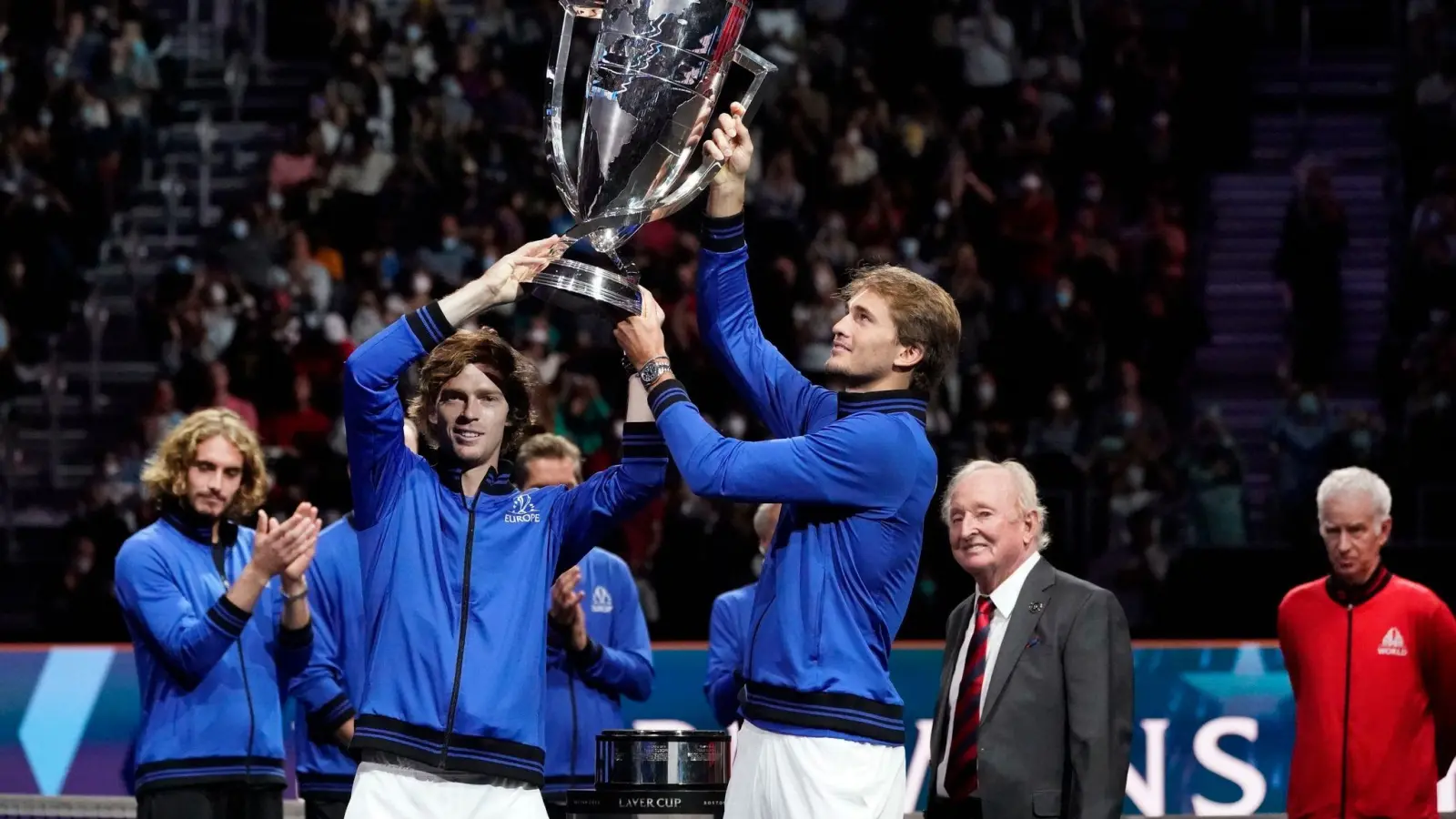 Alexander Zverev gewann mit dem Team Europa 2021 den Laver Cup. (Foto: Elise Amendola/AP/dpa)