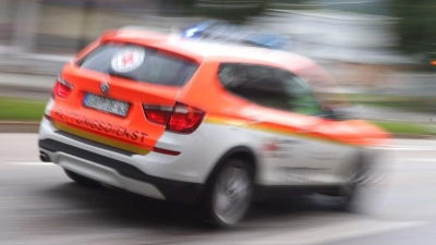 Der Notarzt brachte die Seniorin noch ins Krankenhaus, wo sie jedoch am Dienstagabend starb. (Symbolbild) (Foto: Karl-Josef Hildenbrand/dpa)