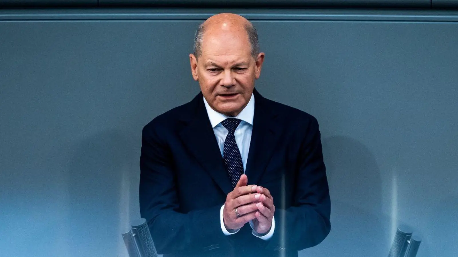 „Wir müssen dort, wo Zuversicht fehlt, sie neu begründen“, sagt Kanzler Olaf Scholz. (Foto: Michael Kappeler/dpa)