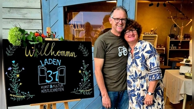 „Laden 31” heißt die renovierte Doppelgarage jetzt, in der Ulrich und Heike Pfänder ihr Hoflädchen eingerichtet haben. (Foto: privat)