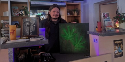 Alexander Nees hofft, dass er bald mit dem Anbau von Cannabis beginnen kann. (Foto: Daniela Ramsauer)